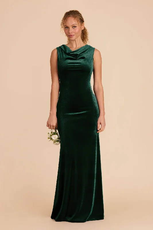 Maternity dress for a baby's first visit to the secret garden Fallon Velvet Dress - Emerald Maternity dress for a baby's first visit to the secret garden Fallon Velvet Dress - Emerald