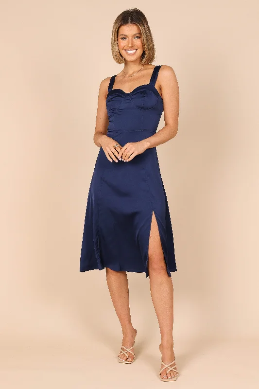 Midi dresses with side slits for a sexy and elegant appearance Siobhan Midi Dress - Navy Midi dresses with side slits for a sexy and elegant appearance Siobhan Midi Dress - Navy