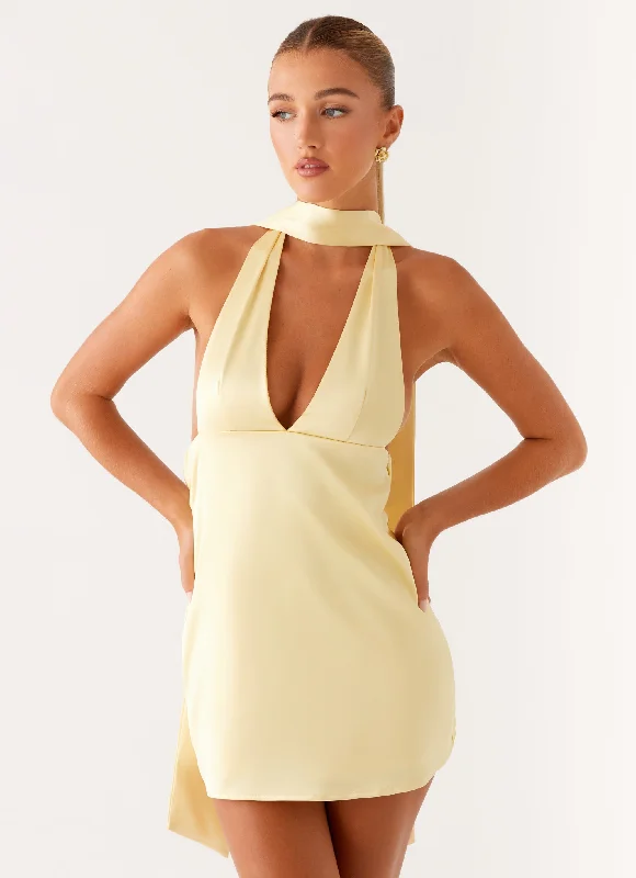 Everyday Dress with Spaghetti Straps for a Delicate Look Alicia Satin Halter Mini Dress - Pastel Yellow Everyday Dress with Spaghetti Straps for a Delicate Look Alicia Satin Halter Mini Dress - Pastel Yellow