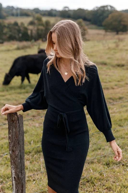 Midi dresses with ruched sleeves for a more fitted and stylish arm look Nate Dress - Black Midi dresses with ruched sleeves for a more fitted and stylish arm look Nate Dress - Black