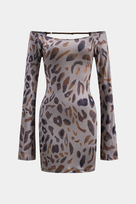 Denim mini dresses with distressed details Leopard Print Backless Off Shoulder Long Sleeve Mini Dress Denim mini dresses with distressed details Leopard Print Backless Off Shoulder Long Sleeve Mini Dress