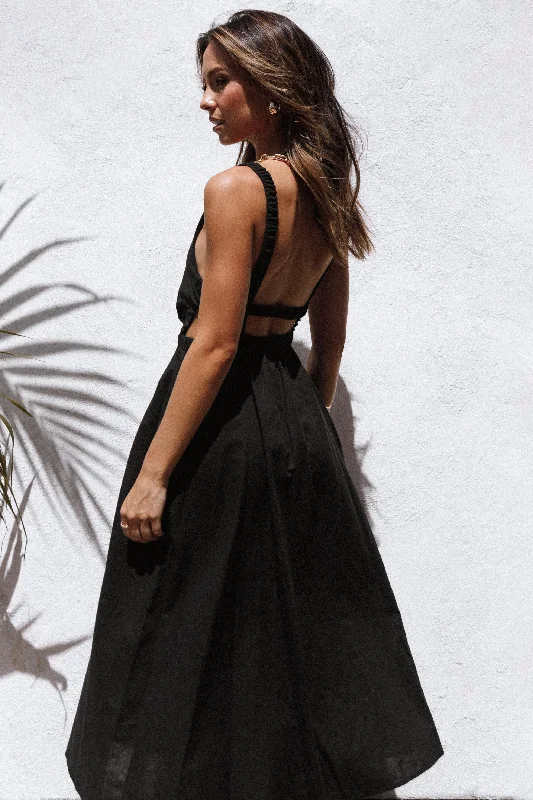 Midi dresses with polka dot prints for a playful summer outfit Aubrey Cutout Midi Dress - Black Midi dresses with polka dot prints for a playful summer outfit Aubrey Cutout Midi Dress - Black