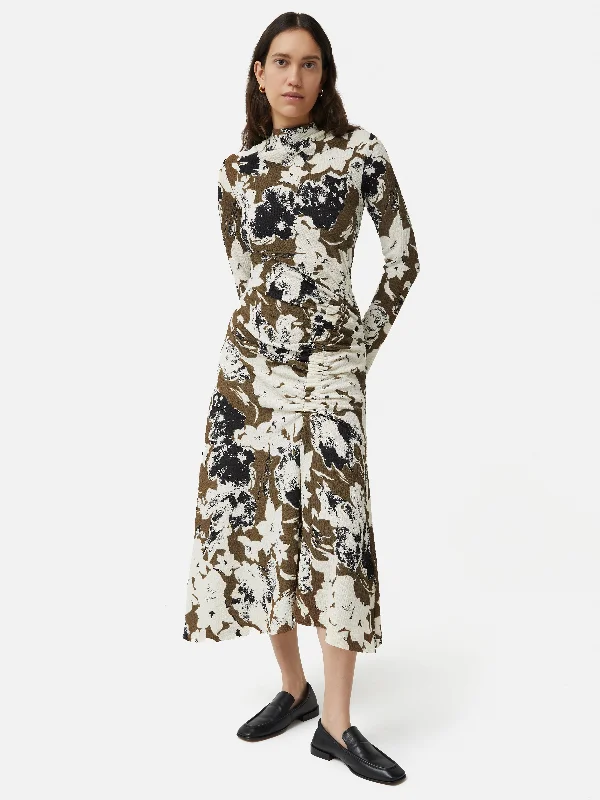 Midi dresses with animal prints for a bold and confident appearance Floral Echo Ruched Dress | Khaki Midi dresses with animal prints for a bold and confident appearance Floral Echo Ruched Dress | Khaki