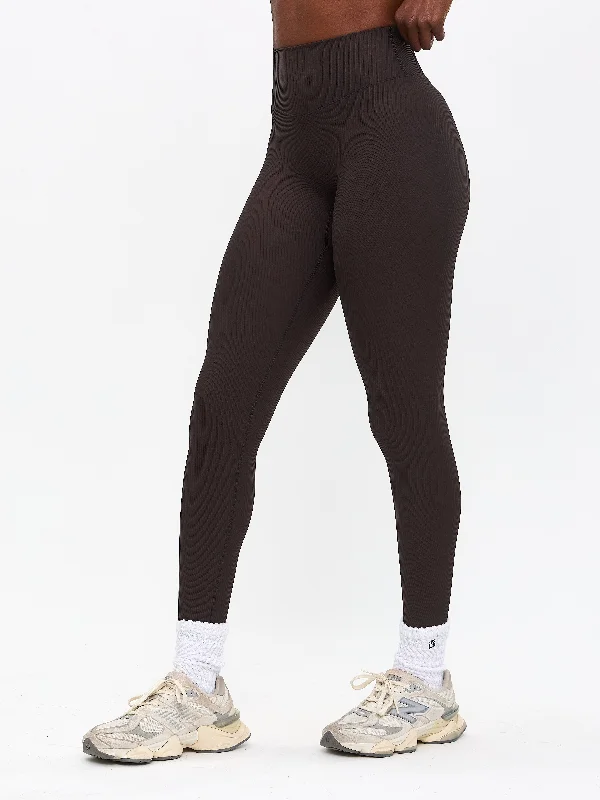 High - Waisted Women's Leather Tight Trousers in Black for a Rock - Chic LookMaterial Girl Ribbed Legging - Cold Brew High - Waisted Women's Leather Tight Trousers in Black for a Rock - Chic LookMaterial Girl Ribbed Legging - Cold Brew