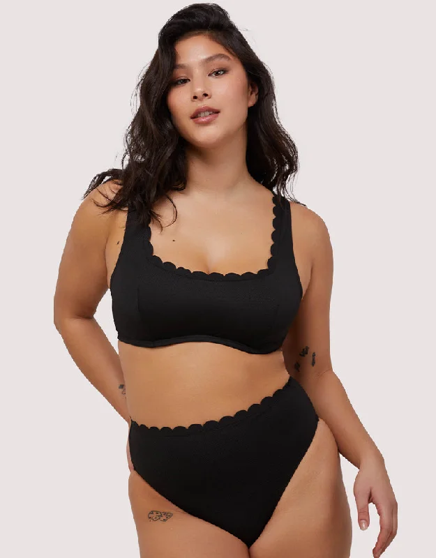 thong style women bikini briefs for minimal coveragePeek & Beau Sophia Scallop Crop Bikini Top Black thong style women bikini briefs for minimal coveragePeek & Beau Sophia Scallop Crop Bikini Top Black