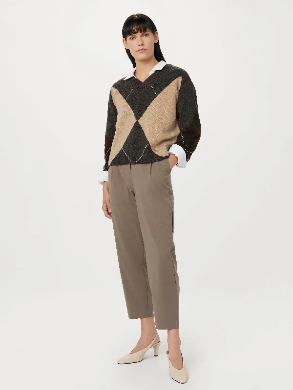 Ankle - Length Women's Printed Joggers for TravelingThe Amelia Balloon Pant in Dark Taupe Ankle - Length Women's Printed Joggers for TravelingThe Amelia Balloon Pant in Dark Taupe