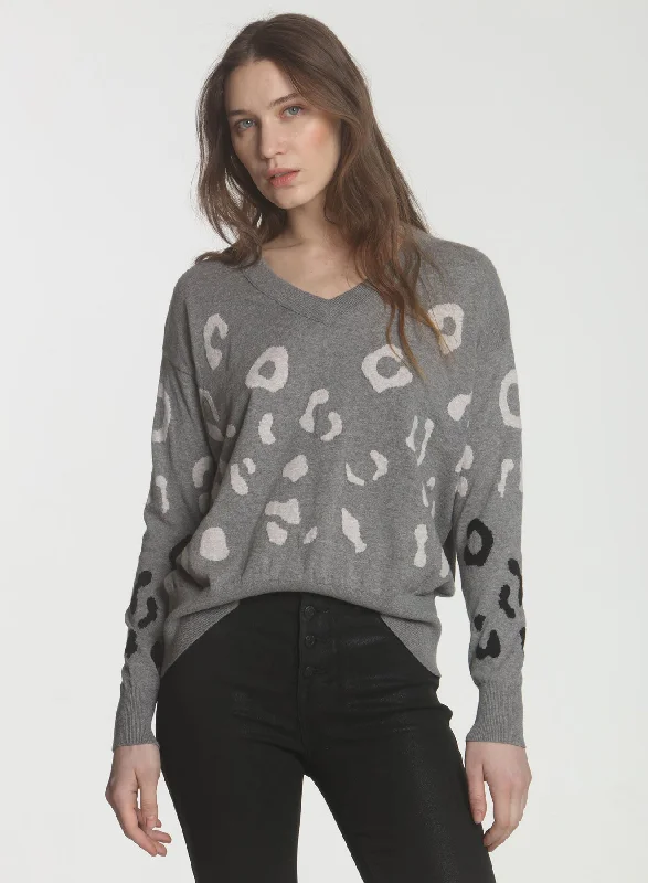 Mock Neck Women's Alpaca Wool Sweaters in Earth TonesChance Cheetah Vee - Thunder/stone