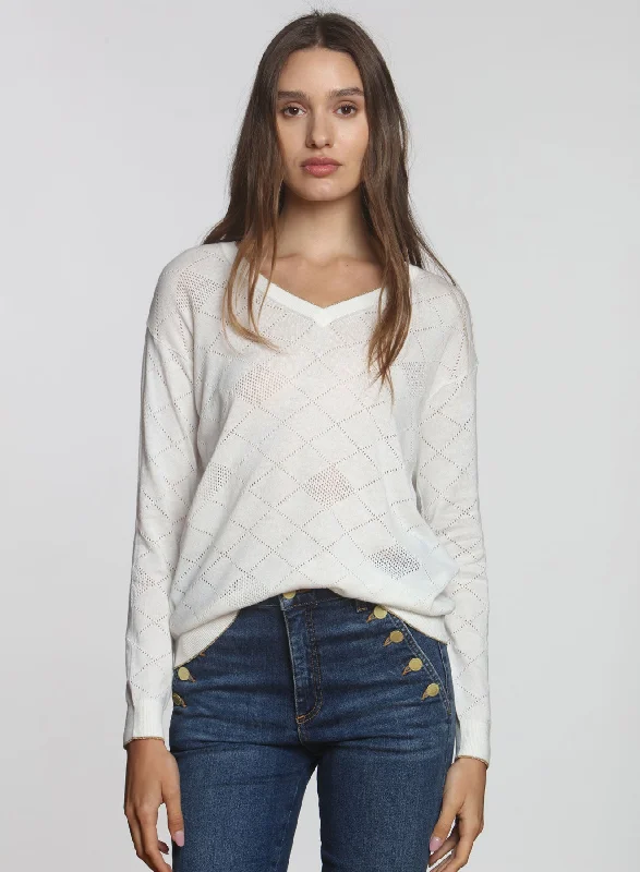 Women's Long Sleeve Turtleneck Cashmere SweatersDiamond Mesh Vee - White
