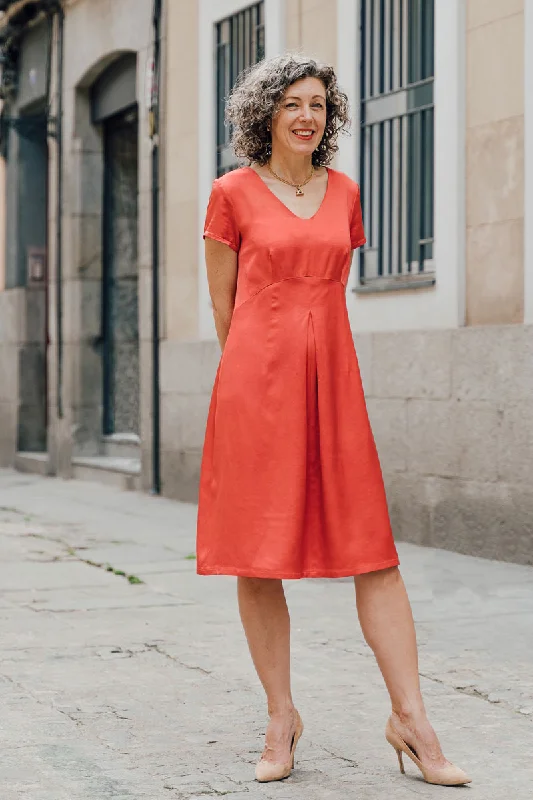 Plus Size Women's Knit Wrap Tops for a Versatile StyleLiesl + Co Kyoto Dress