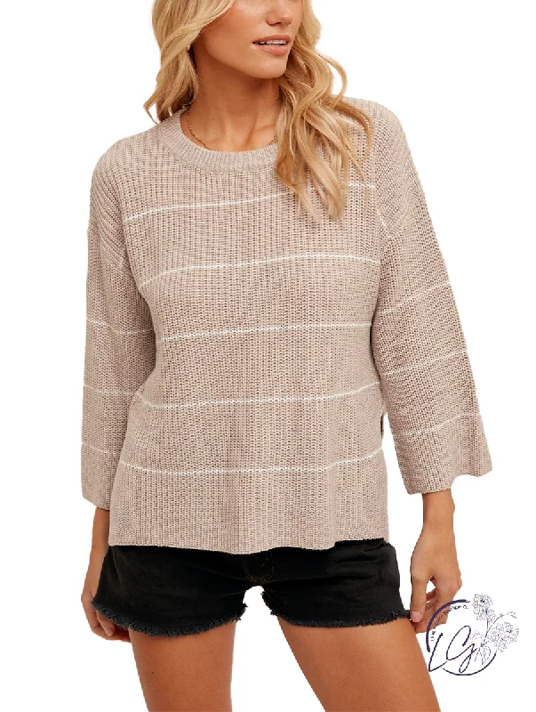 Cropped Women's Angora Blend Sweaters for a Trendy LookModern Oversized Slit Sweater Cropped Women's Angora Blend Sweaters for a Trendy LookModern Oversized Slit Sweater