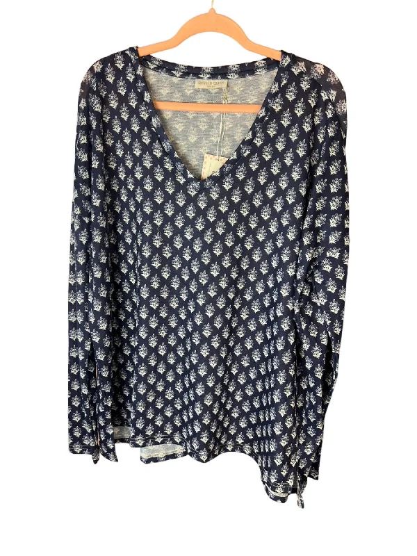 Women's Knit Boat - Neck Tops with a Loose Fit for ComfortScarlett Sweater In Newport Blossom Navy Women's Knit Boat - Neck Tops with a Loose Fit for ComfortScarlett Sweater In Newport Blossom Navy