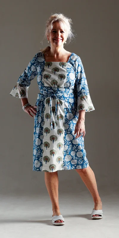 Floral - Printed Women's Knit Blouses in a Dainty PatternSew Different Tuk Tuk Dress Floral - Printed Women's Knit Blouses in a Dainty PatternSew Different Tuk Tuk Dress