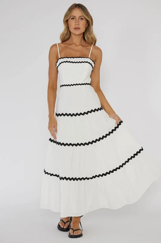 Empire Waist Women Dress to Accentuate the Bust and Conceal the WaistConfidante Ric Rac Trim Maxi Dress White Empire Waist Women Dress to Accentuate the Bust and Conceal the WaistConfidante Ric Rac Trim Maxi Dress White
