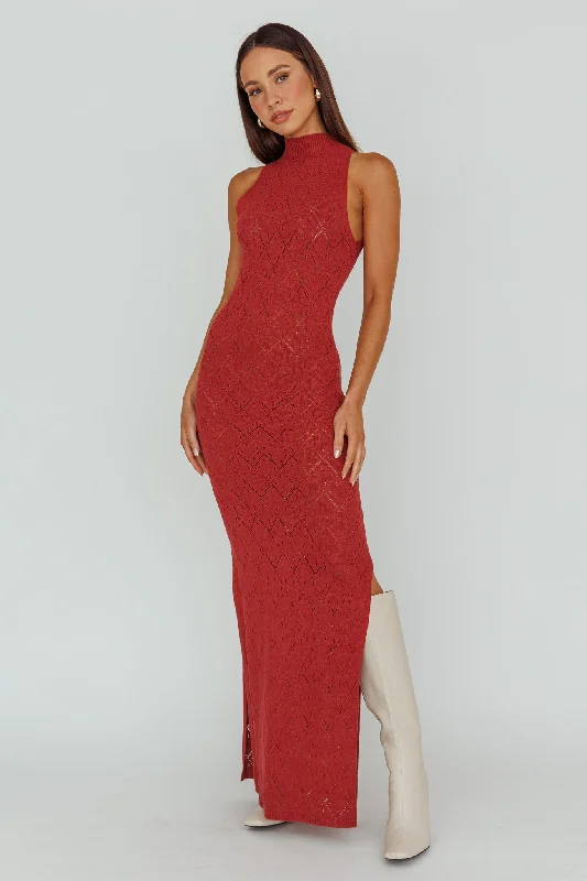 Mini Women Dress with a Short Hem for a Young and Trendy StyleElisa Sleeveless Crochet Maxi Dress Berry Mini Women Dress with a Short Hem for a Young and Trendy StyleElisa Sleeveless Crochet Maxi Dress Berry