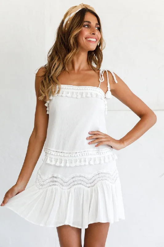 Strapless Women Dress with a Built - in Bra for Comfort and SupportOphira Dropped Waist Tassel Trim Shift Dress White Strapless Women Dress with a Built - in Bra for Comfort and SupportOphira Dropped Waist Tassel Trim Shift Dress White