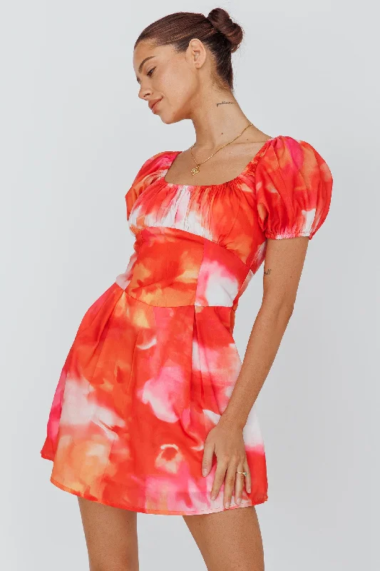 Shift Women Dress with a Simple and Classic Design for Everyday WearShayna Puff Sleeve Mini Dress Print Red Shift Women Dress with a Simple and Classic Design for Everyday WearShayna Puff Sleeve Mini Dress Print Red