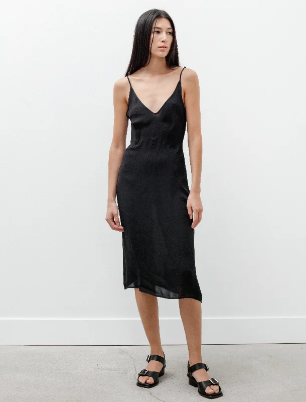 Sleeveless Women Dress in Bright Colors for Summer Parties Sleeveless Women Dress in Bright Colors for Summer Parties Cadel Slip Black Sleeveless Women Dress in Bright Colors for Summer Parties Sleeveless Women Dress in Bright Colors for Summer Parties Cadel Slip Black