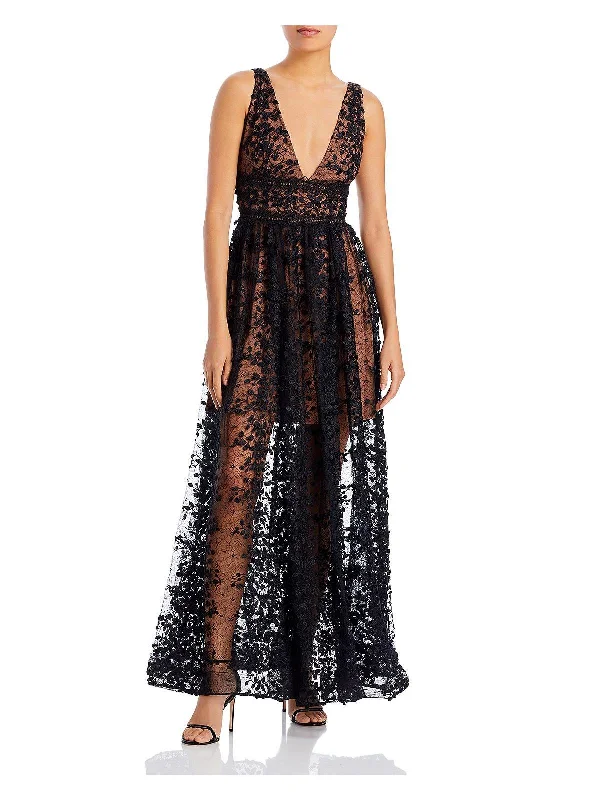 Strapless Women Dress with a Built - in Bra for Comfort and Support Strapless Women Dress with a Built - in Bra for Comfort and Support Megan Womens Lace Long Evening Dress