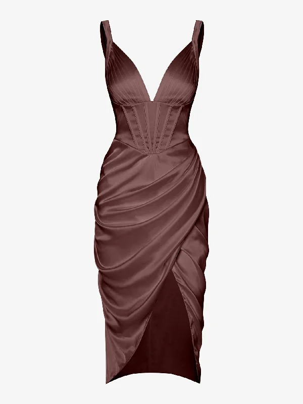 Plus Size Women Dress with a Flattering A - Line Cut for Comfort and Style Plus Size Women Dress with a Flattering A - Line Cut for Comfort and Style Sexy Backless Slim Deep V Neck Dress, Casual Every Day Dress For Spring & Fall, Women's Clothing
