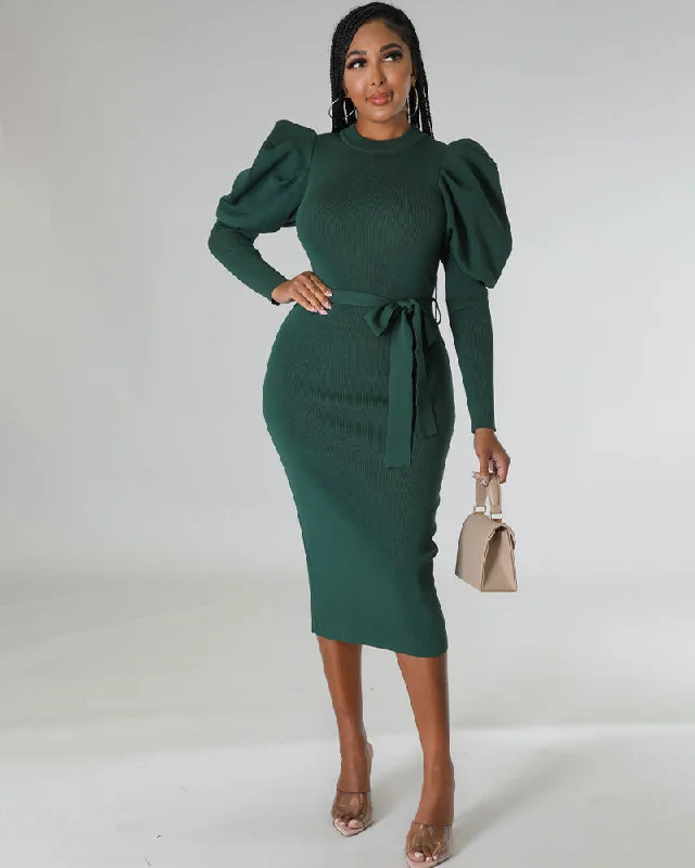 Midi dresses with side slits for a sexy and elegant appearanceElegant long sleeve slim dress Midi dresses with side slits for a sexy and elegant appearanceElegant long sleeve slim dress