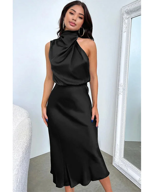 Midi dresses with bow accents for a sweet and charming lookHONEY MIDI DRESS