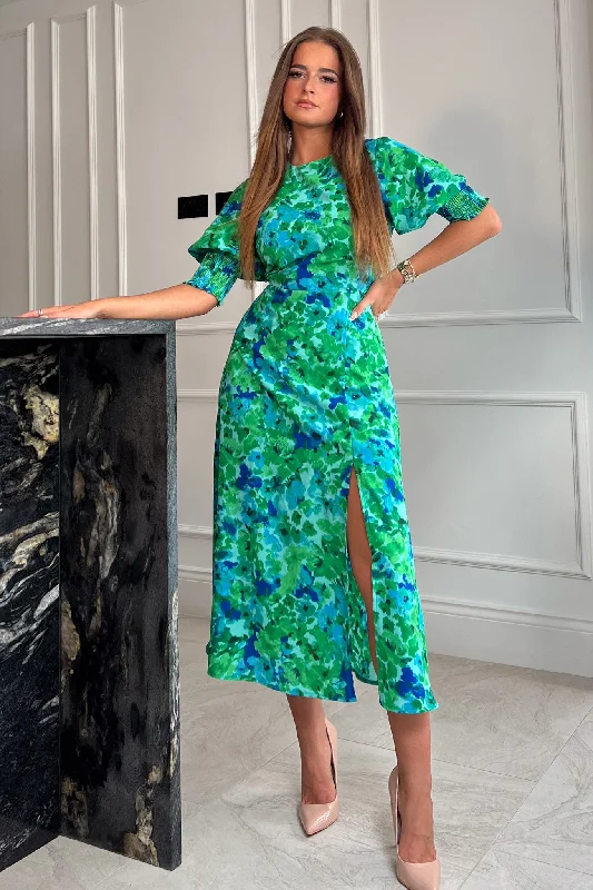 Velvet midi dresses in jewel tones for a glamorous winter eventShayla Green Floral Shirred Cuff Midi Dress Velvet midi dresses in jewel tones for a glamorous winter eventShayla Green Floral Shirred Cuff Midi Dress