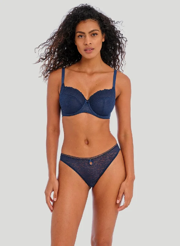 convertible sports bras for versatile useFreya: Catwalk Underwired Side Support Bra Midnight convertible sports bras for versatile useFreya: Catwalk Underwired Side Support Bra Midnight