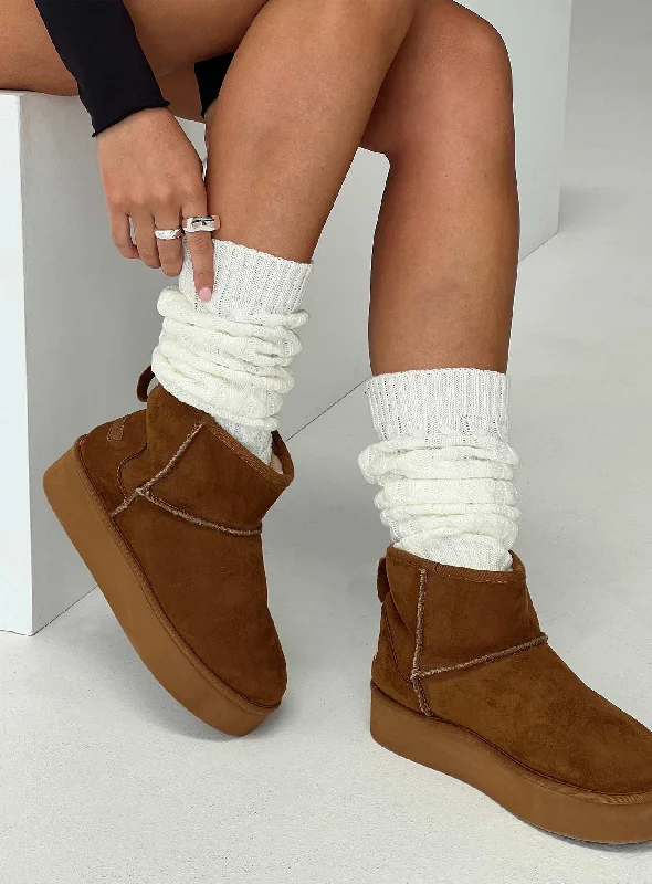 women tights with a geometric print for a modern touchBeagley Leg Warmers Cream
