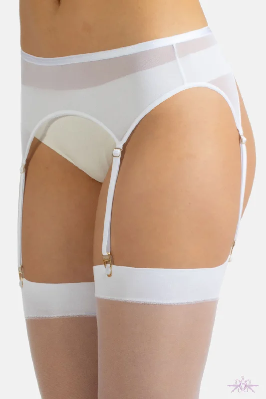 Grey stockings for a neutral and modern optionCette Lulu White Suspender Belt