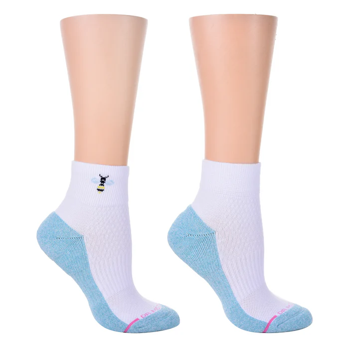 Women's thigh - high socks in a fishnet patternQuarter Compression Socks | Dr Motion Half-Cushion | Bee (2 Pack) Women's thigh - high socks in a fishnet patternQuarter Compression Socks | Dr Motion Half-Cushion | Bee (2 Pack)