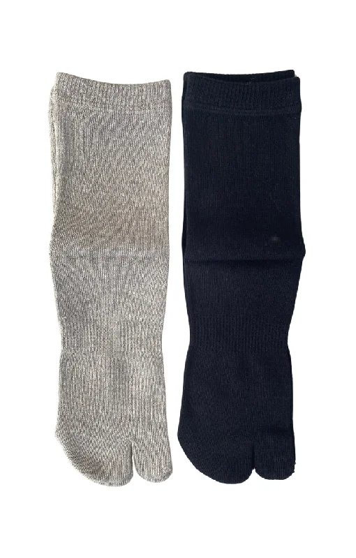 Women's cashmere - blend socks for extra softnessWide and Shaped Toe Tabi Socks