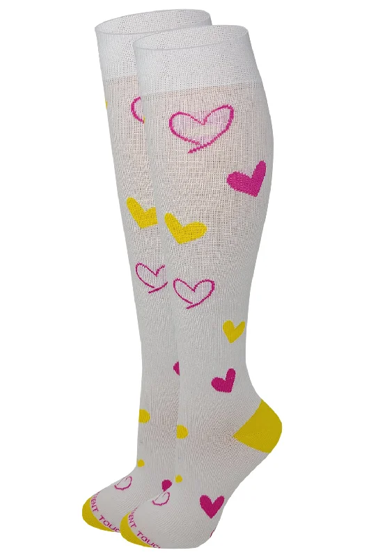 Women's silk - lined socks for a luxurious feelWomen White Pink Hearts Graduated Compression Knee High Socks Women's silk - lined socks for a luxurious feelWomen White Pink Hearts Graduated Compression Knee High Socks