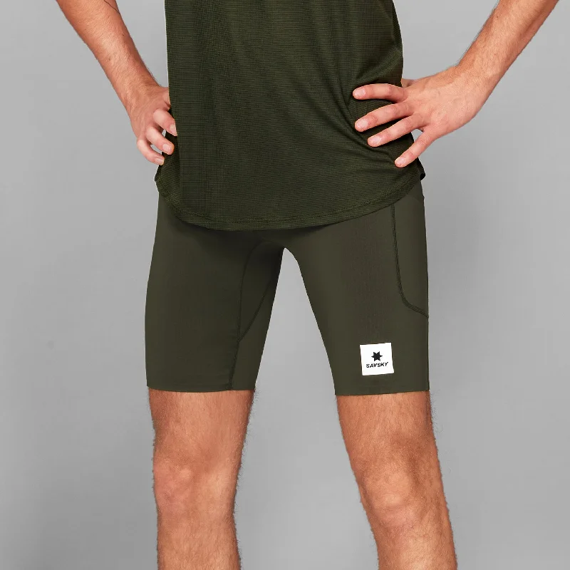 women tights with a side - stripe for a sporty lookCombat+ Short Tights 9