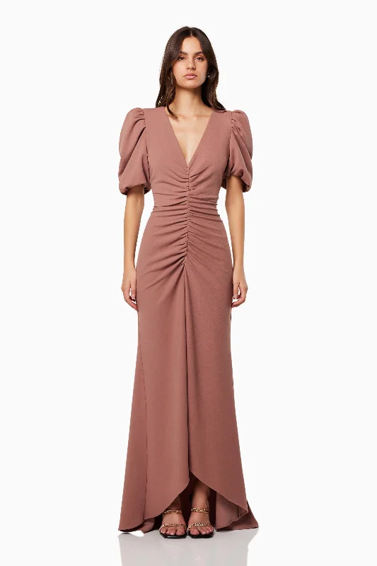 Maxi dresses with cold - shoulder cutouts for a trendy lookAmaryllis Short Puffed Maxi Gown In Brown Maxi dresses with cold - shoulder cutouts for a trendy lookAmaryllis Short Puffed Maxi Gown In Brown