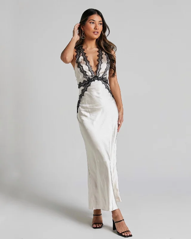 Sheer maxi dresses with lace overlays for a romantic touchCARTIA MIDI DRESS -CREAM