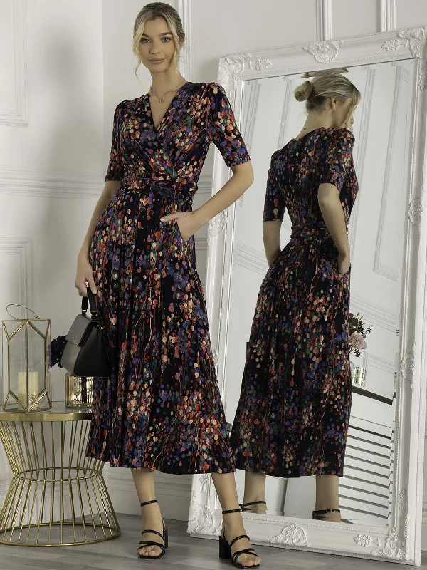 Maxi dresses with a ruffled neckline for a charming lookJolie Moi Asuka Jersey Maxi Dress, Navy Multi Maxi dresses with a ruffled neckline for a charming lookJolie Moi Asuka Jersey Maxi Dress, Navy Multi