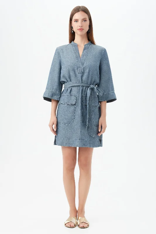 Mini dresses with abstract prints for an artistic lookKahiki Dress