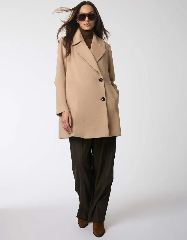 Women's knee - length wool blend coats with a fur collar for added warmthGrand Sleek Wool Coat Women's knee - length wool blend coats with a fur collar for added warmthGrand Sleek Wool Coat
