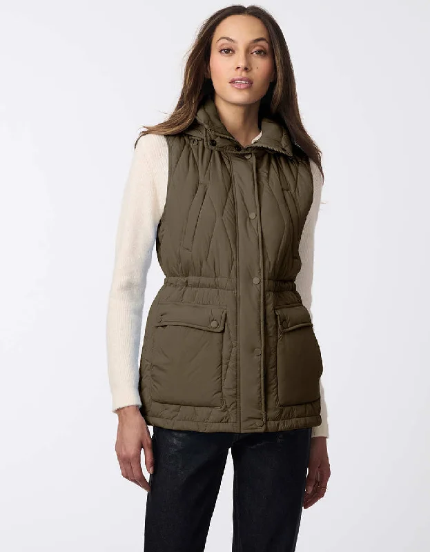 Women's cropped leather coats with silver studs for an edgy lookHarmony Quilted Vest Women's cropped leather coats with silver studs for an edgy lookHarmony Quilted Vest