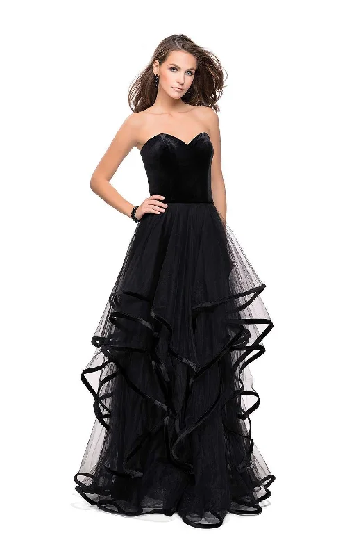Mermaid - cut formal dresses in satin for a glamorous prom nightLa Femme 25461 Dress Mermaid - cut formal dresses in satin for a glamorous prom nightLa Femme 25461 Dress