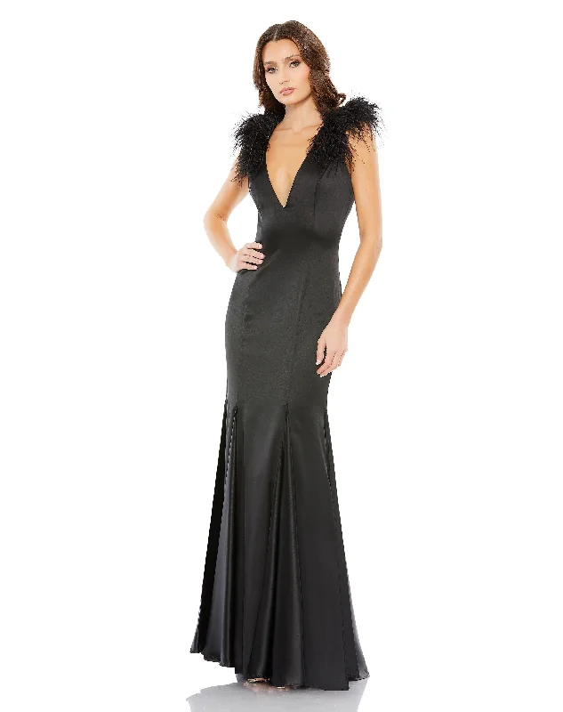 Bodycon dress with a metallic finishBodycon dress with a metallic finishMac Duggal 68137 Long Sleeveless Formal Prom Dress Bodycon dress with a metallic finishBodycon dress with a metallic finishMac Duggal 68137 Long Sleeveless Formal Prom Dress
