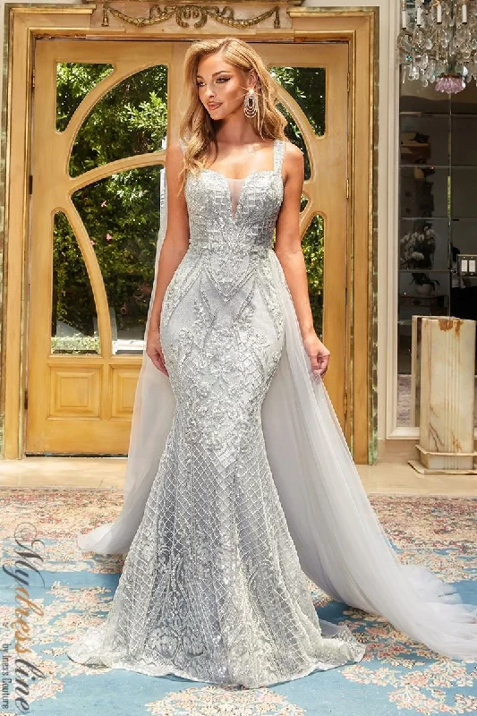 Formal dresses with abstract print panels and rhinestone embellishments for a unique formal eventPortia & Scarlett PS22919 Formal dresses with abstract print panels and rhinestone embellishments for a unique formal eventPortia & Scarlett PS22919