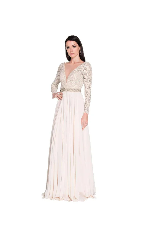 Formal dresses with abstract print panels and rhinestone embellishments for a unique formal eventTerani 1812M6650 Dress Formal dresses with abstract print panels and rhinestone embellishments for a unique formal eventTerani 1812M6650 Dress